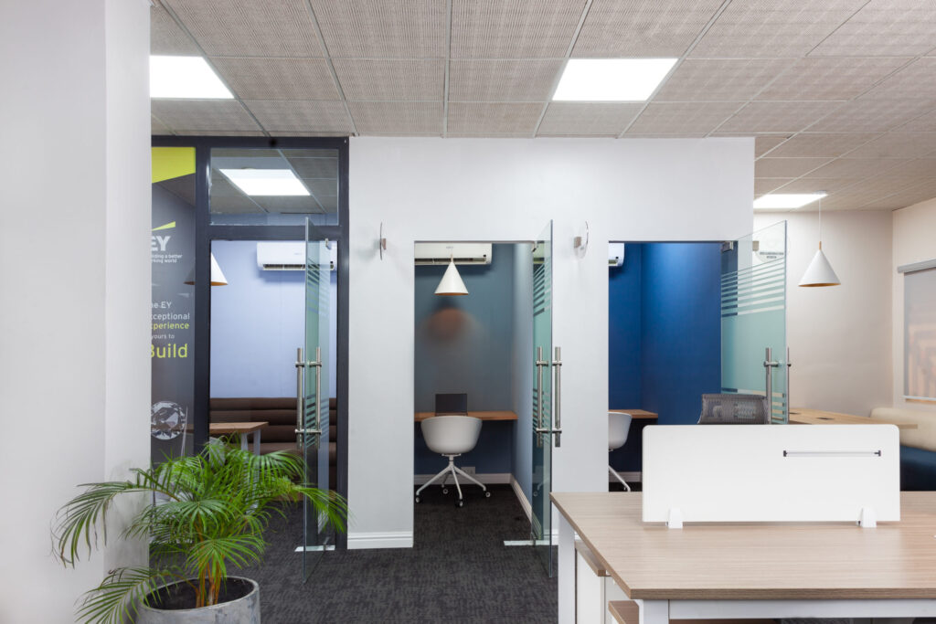 EY-Office-Interiors-4156-Edit-scaled