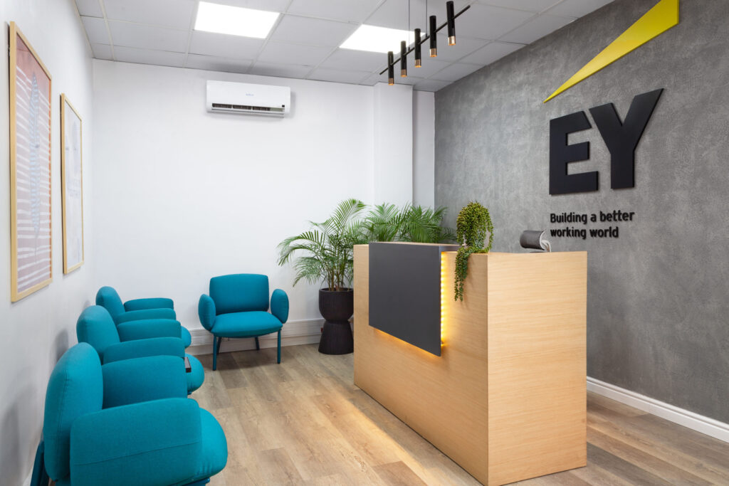 EY-Office-Interiors-4505-Edit-Edit-scaled